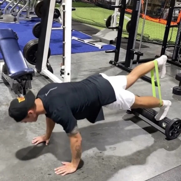 TriggerPoint 26” Grid Foam Roller Patented 10” Wheel Adapter Kit /Next Level - Picture 8 of 16